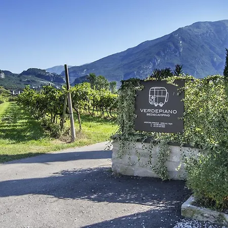 Verdepiano Bed & Camping * Riva del Garda